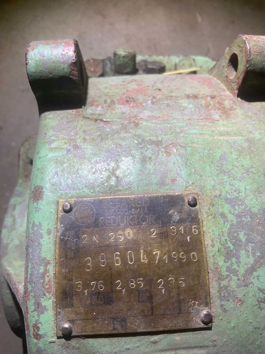 Reduktor przekładnia łuparka do drewna