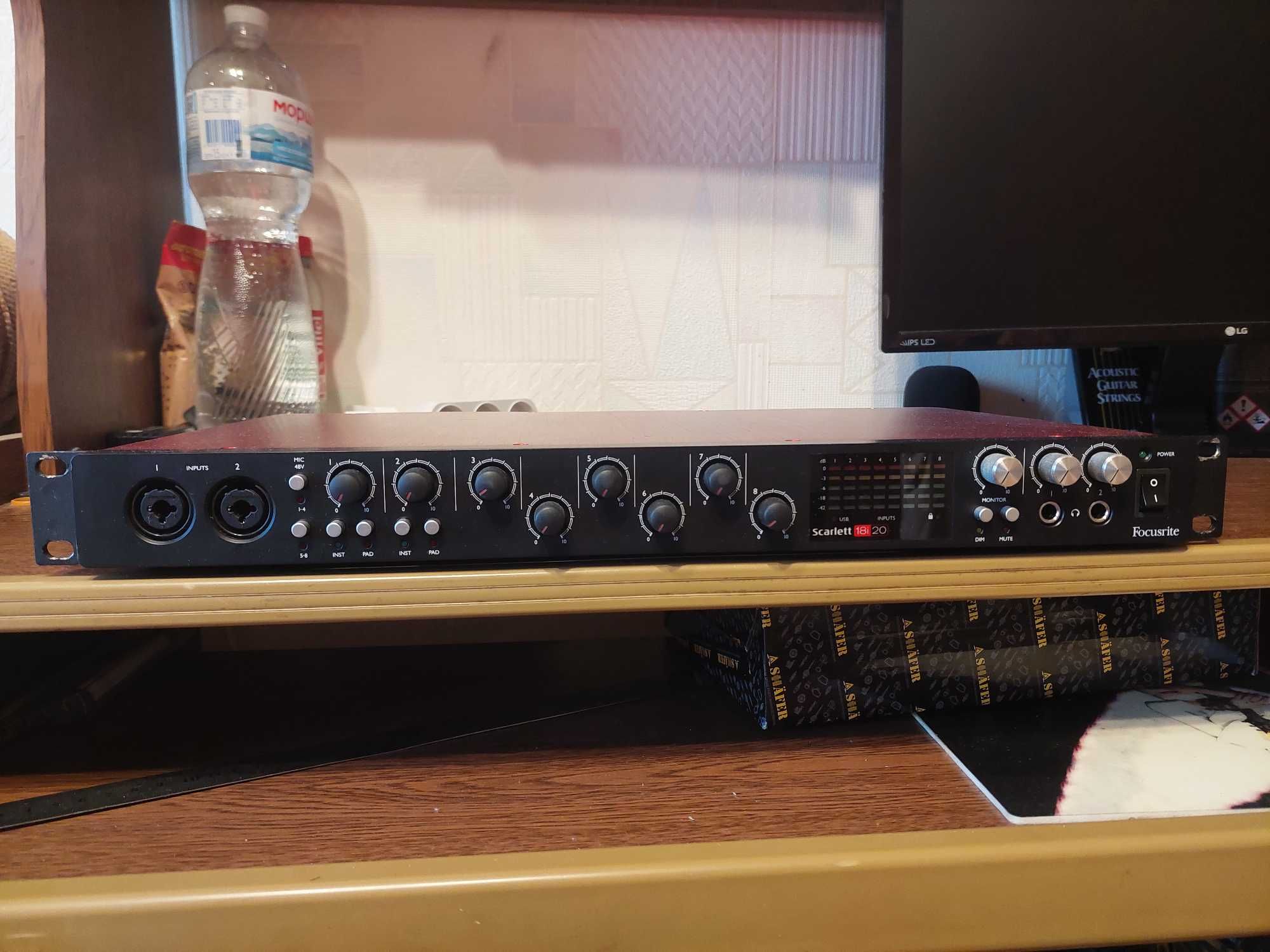 Звуковая карта Focusrite Scarlett 18i20 (24 бит/192 кГц)