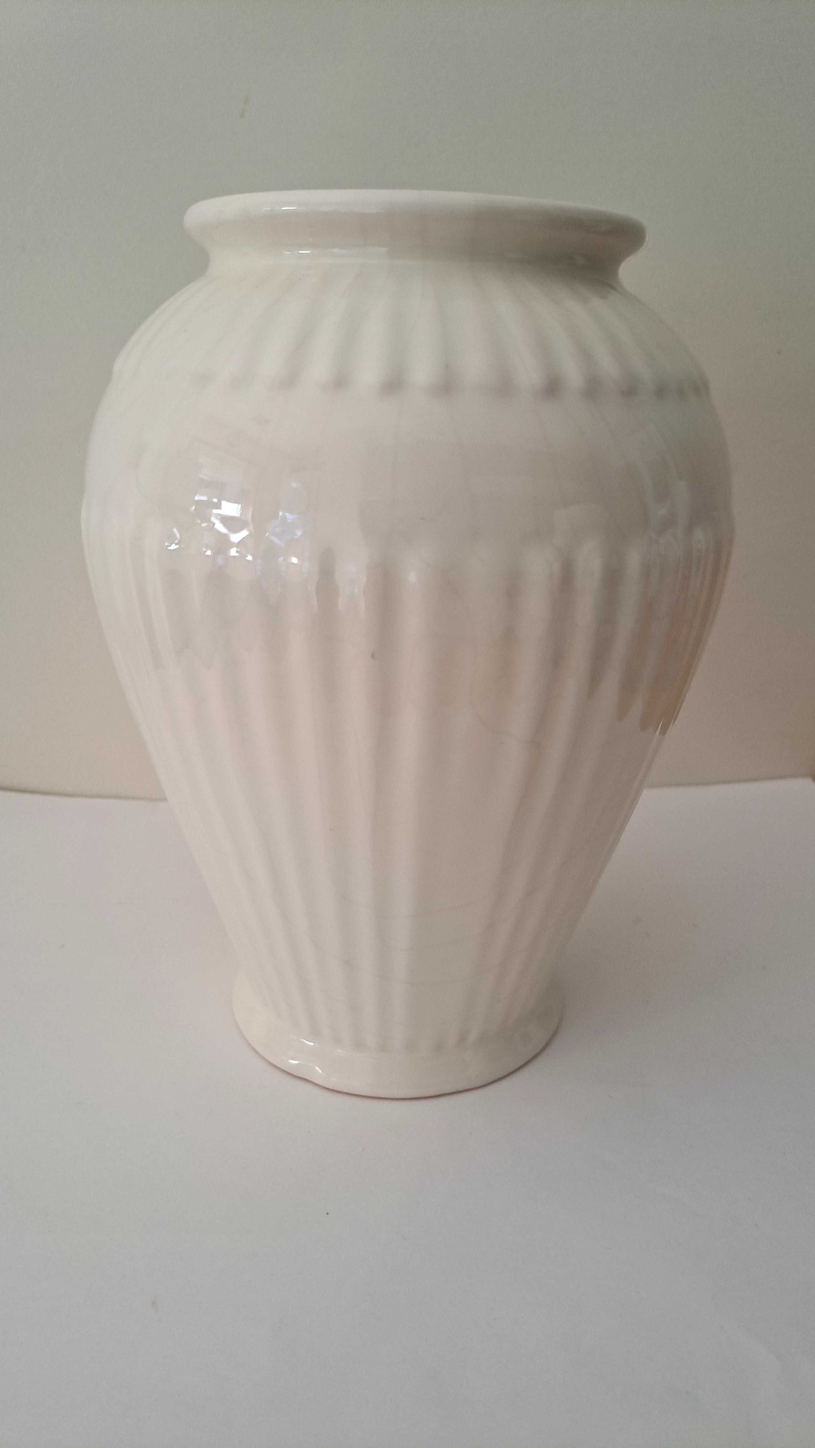 Vaso branco SECLA
