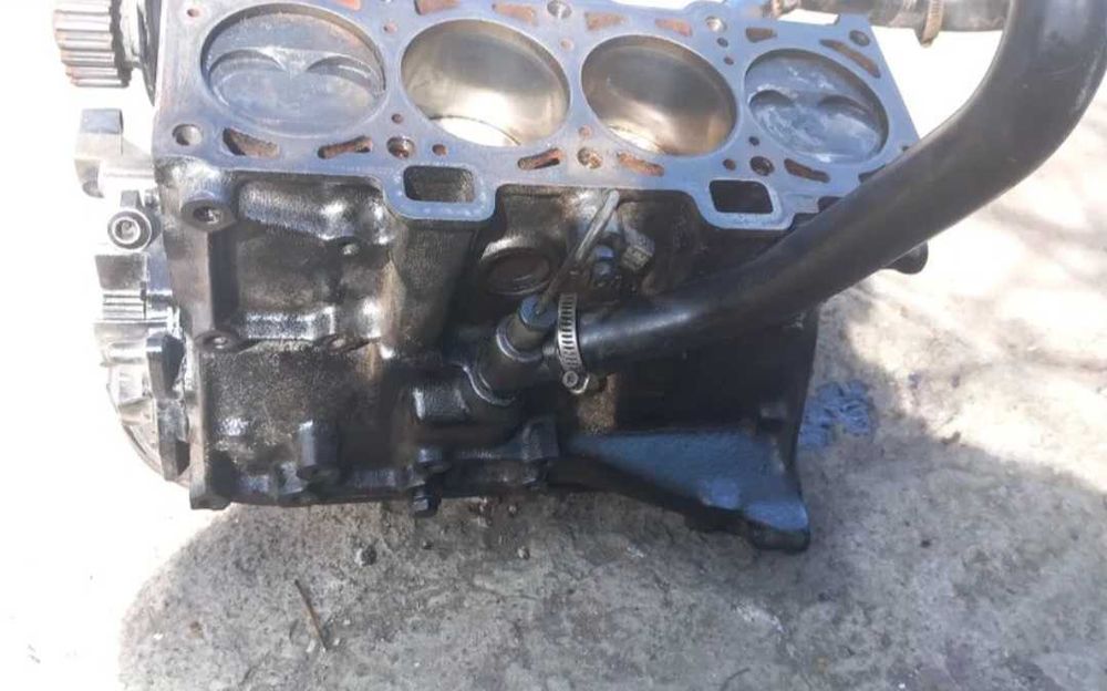 Продам запчасті  на машину