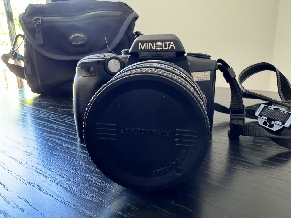 Пленочный фотоаппарат зеркальный Minolta Maxxum 70 + Quantaray 28-90mm