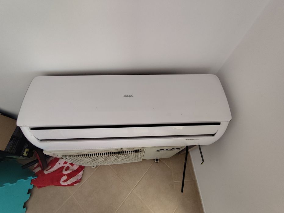 Ar condicionado Aux