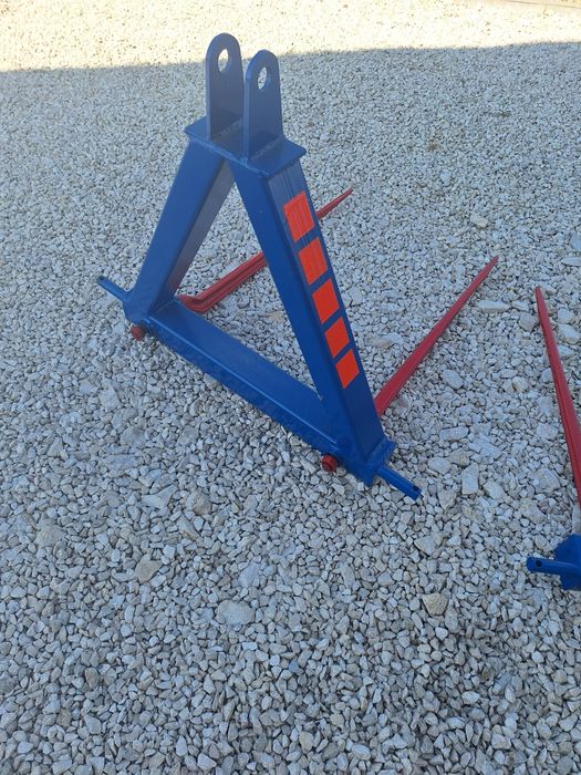 Widły na tył ciągnika do transportu bel, balotów, na TUZ zęby kute