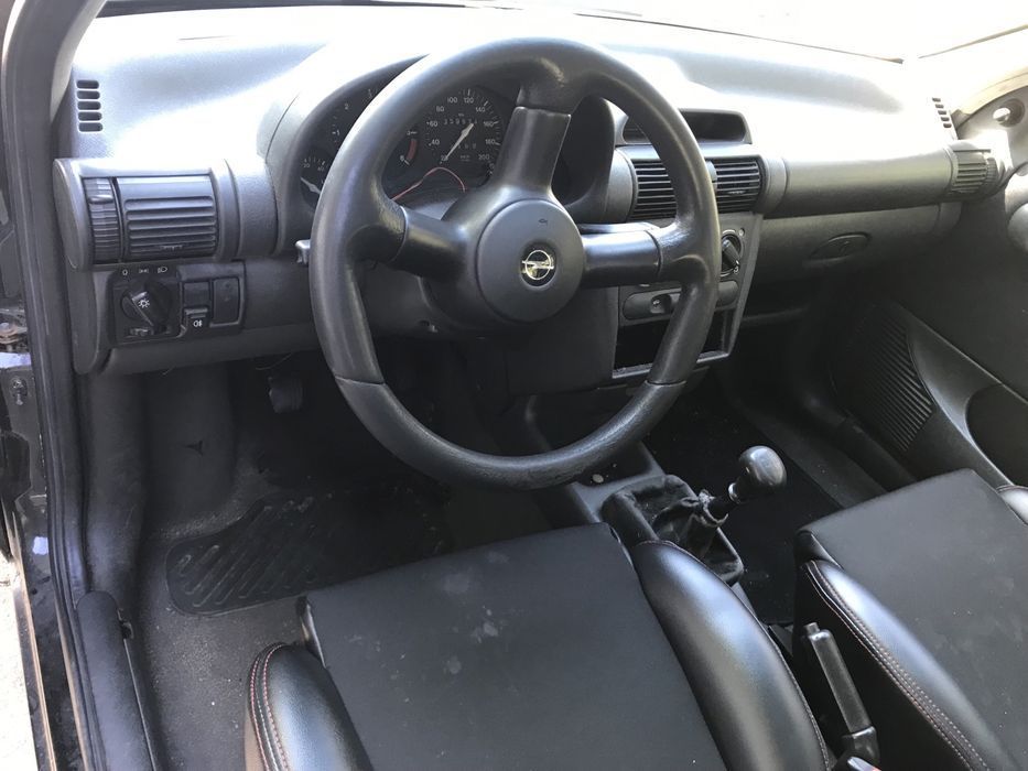 Opel corsa 1.5 TD 5. Lug Ano 1995
