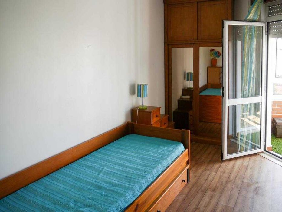 Quarto para arrendar em casa partilhada apenas com mais uma pessoa