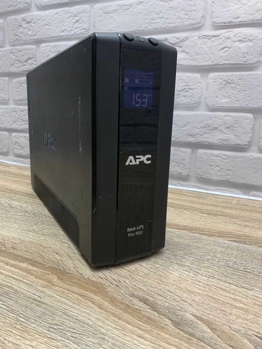 APC Back-UPS Pro 900