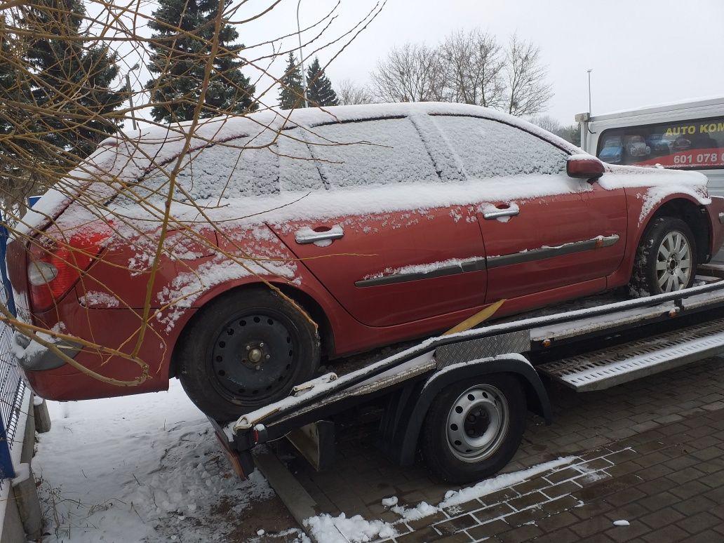 RENAULT Laguna II kombi drzwi po 150zł szt