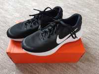 Nike revolution 42 - 27 cm czarne