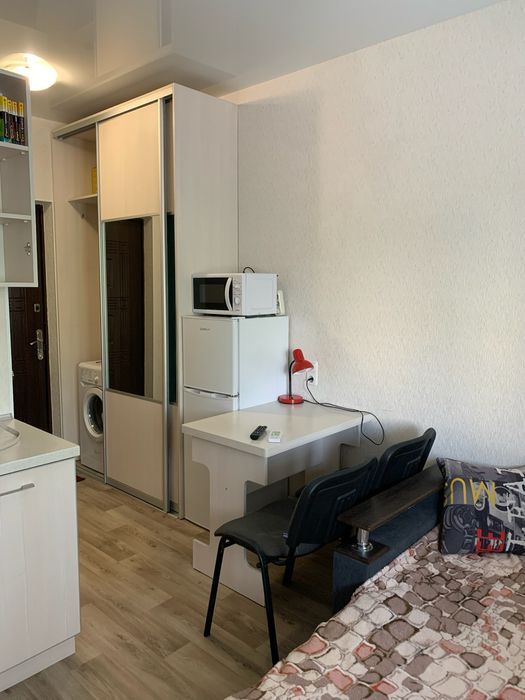 Сдам посуточно метро Спортивная,Защитников Украина