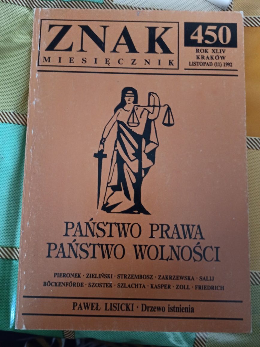 Znak miesięcznik