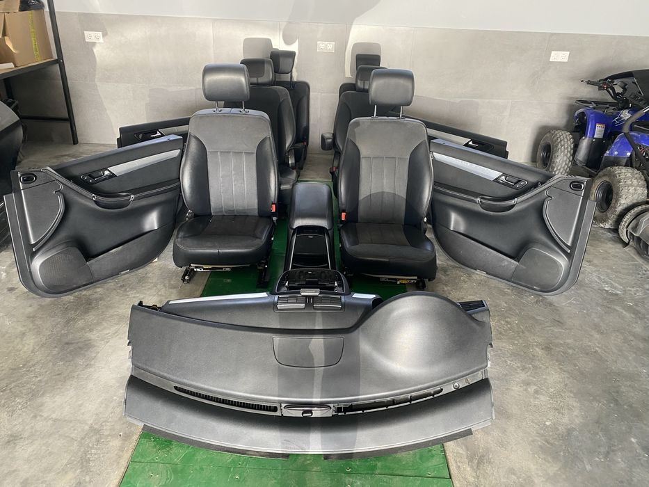 Mercedes w 251 R клас салон сидіння сідушки