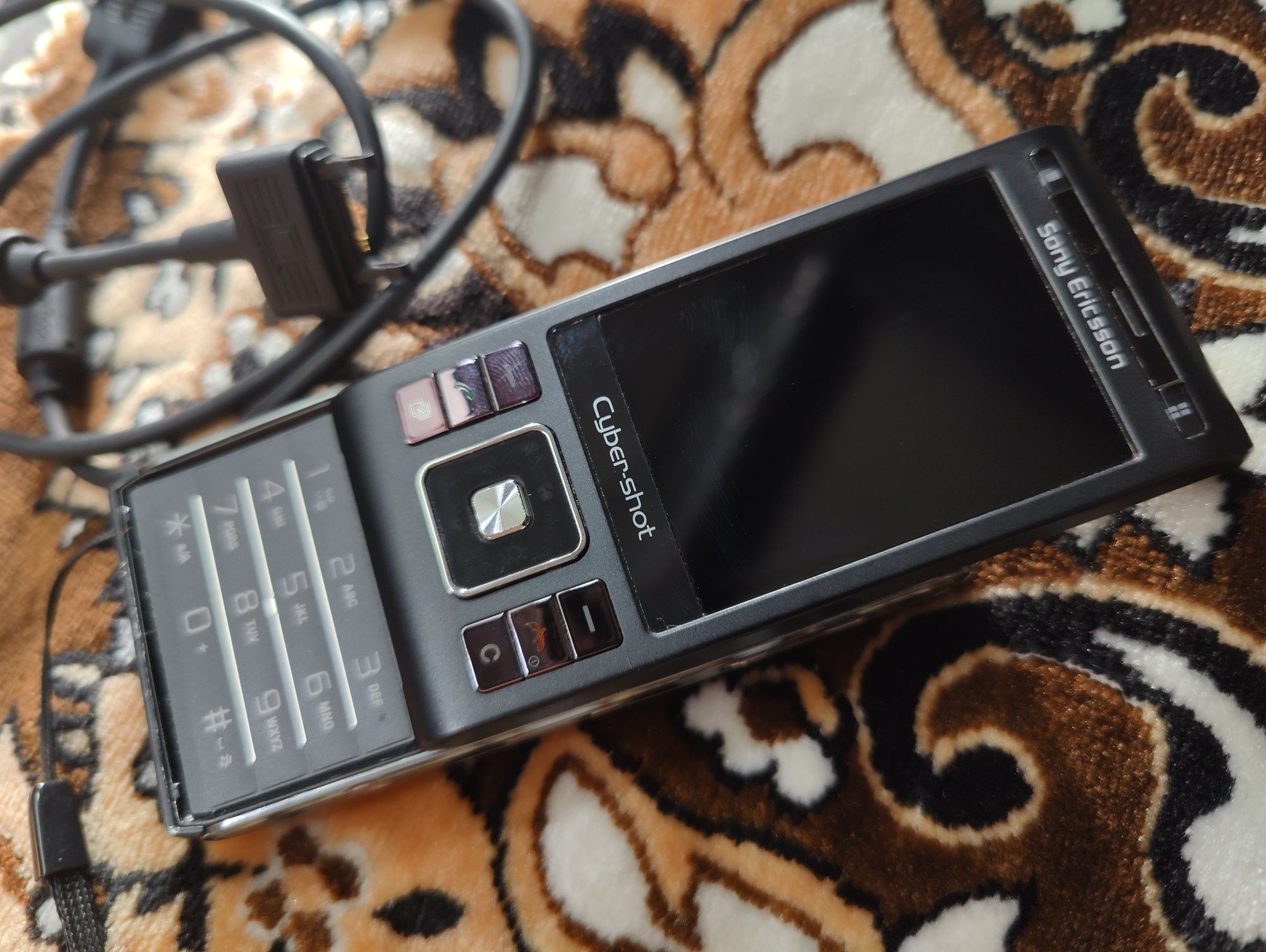 Sony Ericsson C905