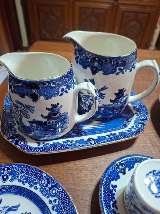 Conjunto de jantar Burleigh Willow Burslem, England