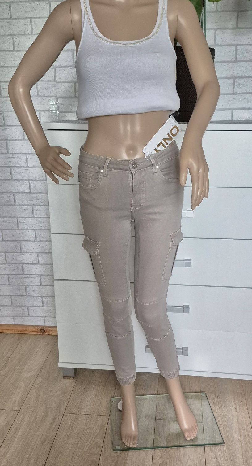 Spodnie dżinsowe damskie joggery Only 36/32 szare, nowe z metką.