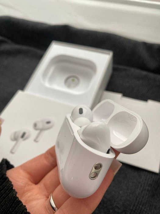 Оригінаньні AirPods Pro 2 usb-c