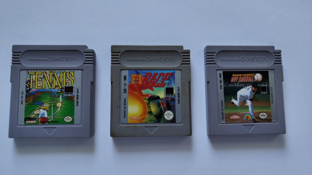 Zestaw gier Game Boy oryginalne Tennis F1-Race Roger Clemens Baseball