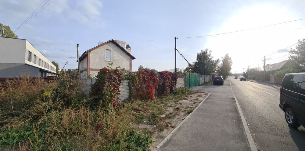 Продам 10сот.комер.Окружна ФАСАД Жуляни Колоса 171, з 2-х пов жит буд