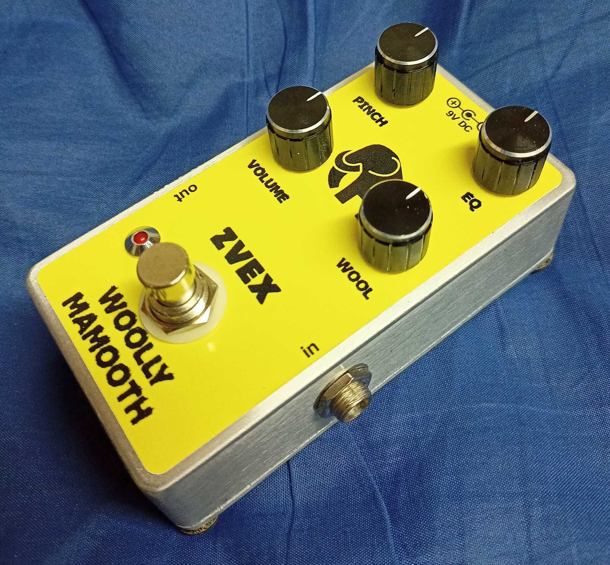 Efekt gitarowy Zvex Mastotron Fuzz (klon)