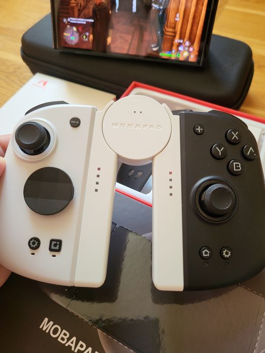 Mobapad M6HD Black Edition + Mobapad Switch Charging Grip + кейс