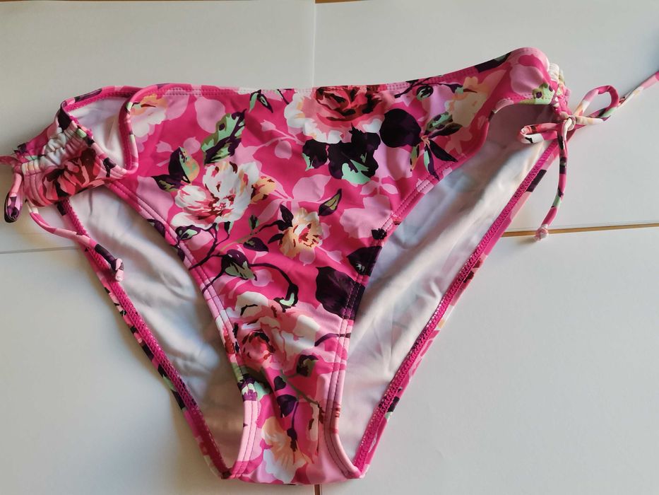 Bikini novo de mulher