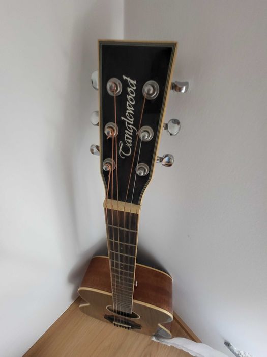 Guitarra Tanglewood TFA VS