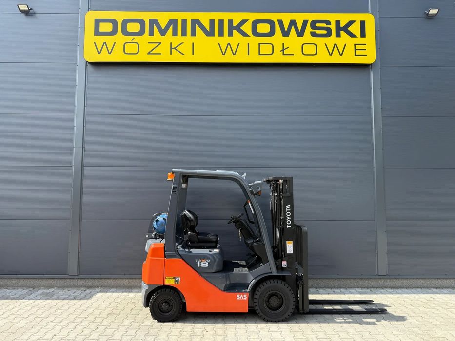 Toyota 02-8FGF18  wózek widłowy 2018R. LPG triplex WYNAJEM SPRZEDAŻ SERWIS