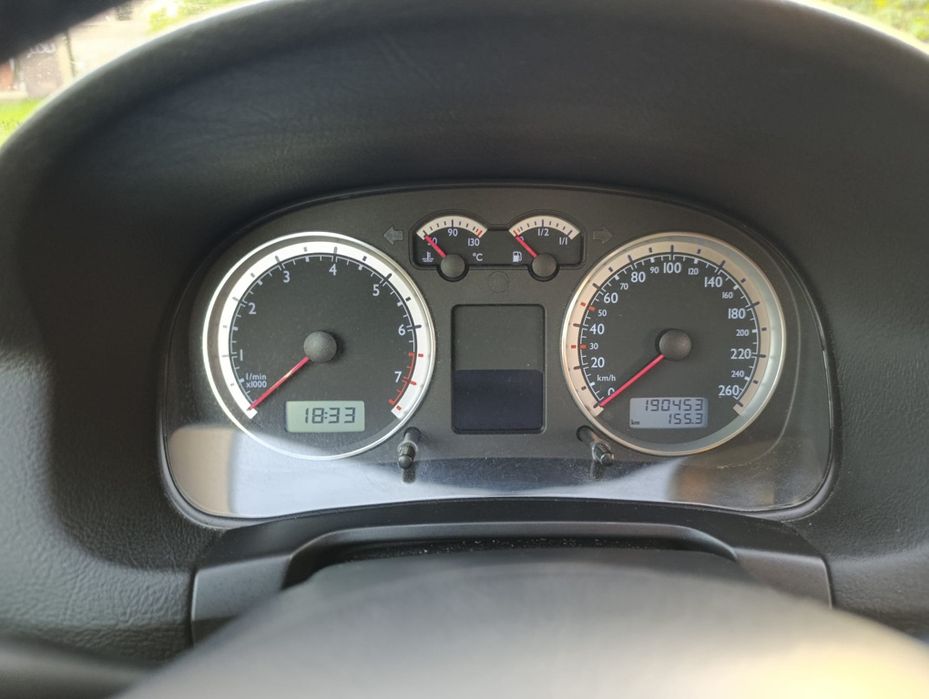 Volkswagen Golf 4 1.6 LPG 2003 r. Przegląd na rok