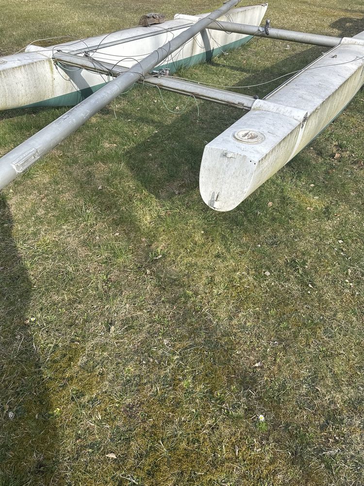 Katamaran Dart16