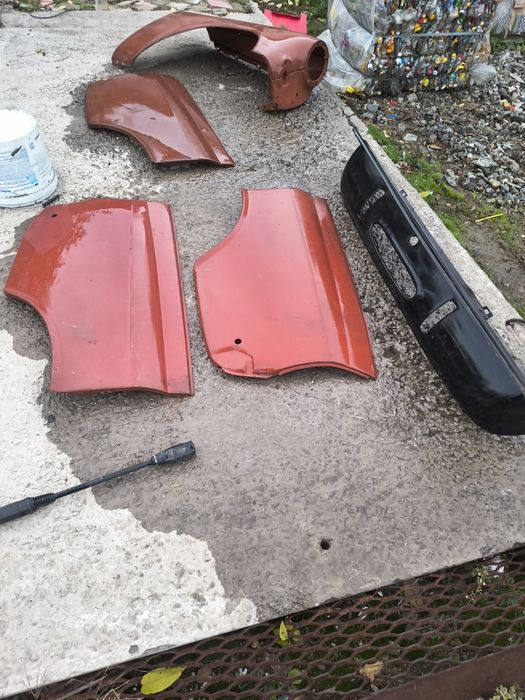 Запчасти крыло , фартук, Москвич 407, 408 412.
