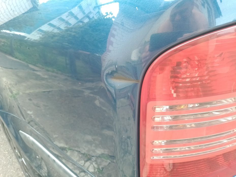 Продам Skoda tour 2006г.в, 1.6 бензин MPI