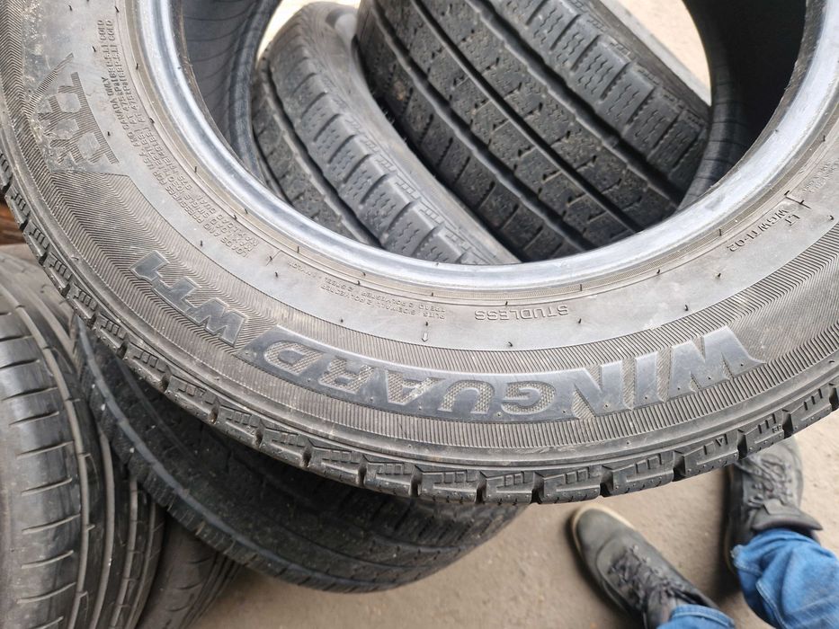 шини зима 215 65 R16C Nexen Winguard WT1