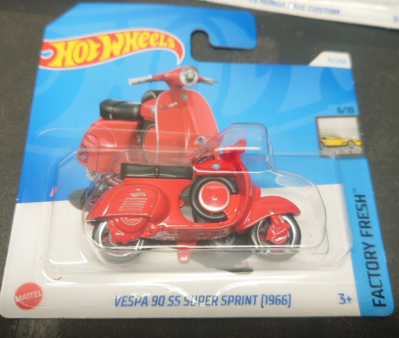 Hot Wheels nowy Vespa 90 SS super sprint 1966 factory fresh Mattel