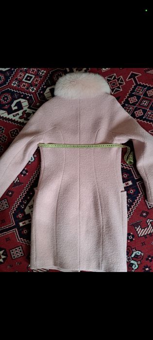 Продам зимове пальто.