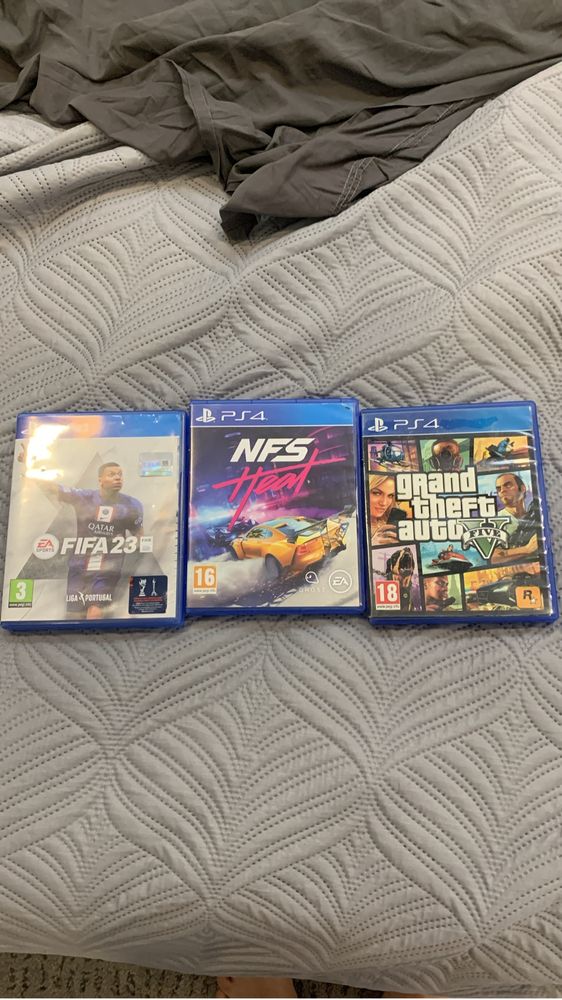 Ps4 esta como nova
