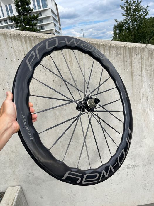 Koła karbonowe carbon szosowe PRO-WAY HYPER 50 1360g szprychy CARBON