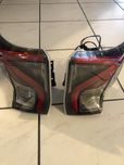 Toyota Prius IV Lampa tylna górna komplet