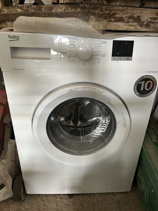 Maquina de lavar a roupa nova
