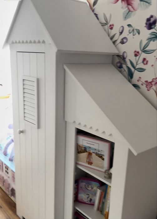 Meble Pinio Marsylia drewniane