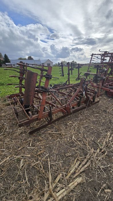 Agregat przedsiewny,uprawowy.Brony. Kongskilde.Brony  Doublet Record