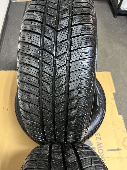 Комплект зимової резини 215/55 R16 Barum Peugeot
