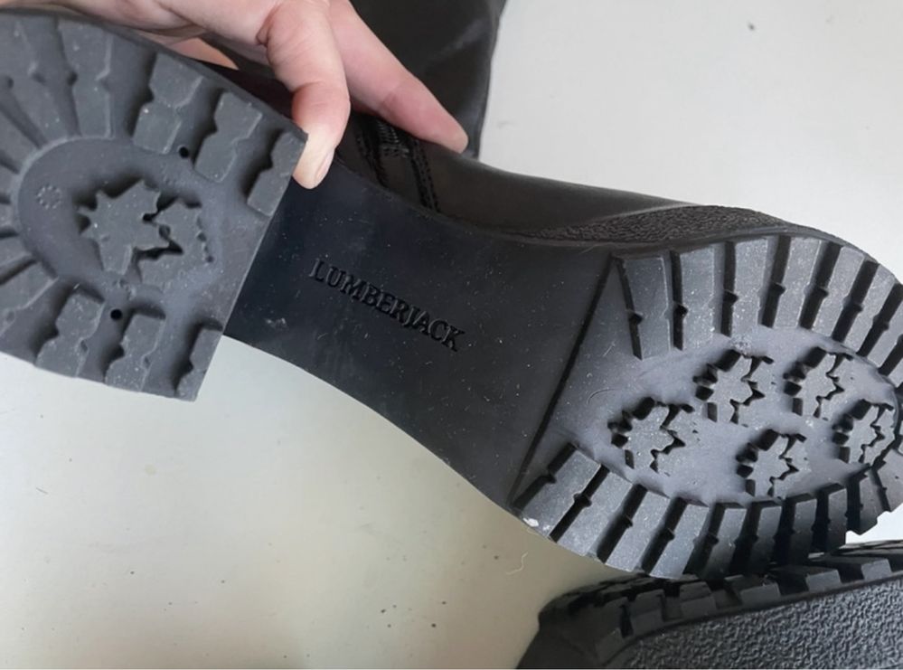 Botas de cano alto, Lumberjack, tam 40, em bom estado