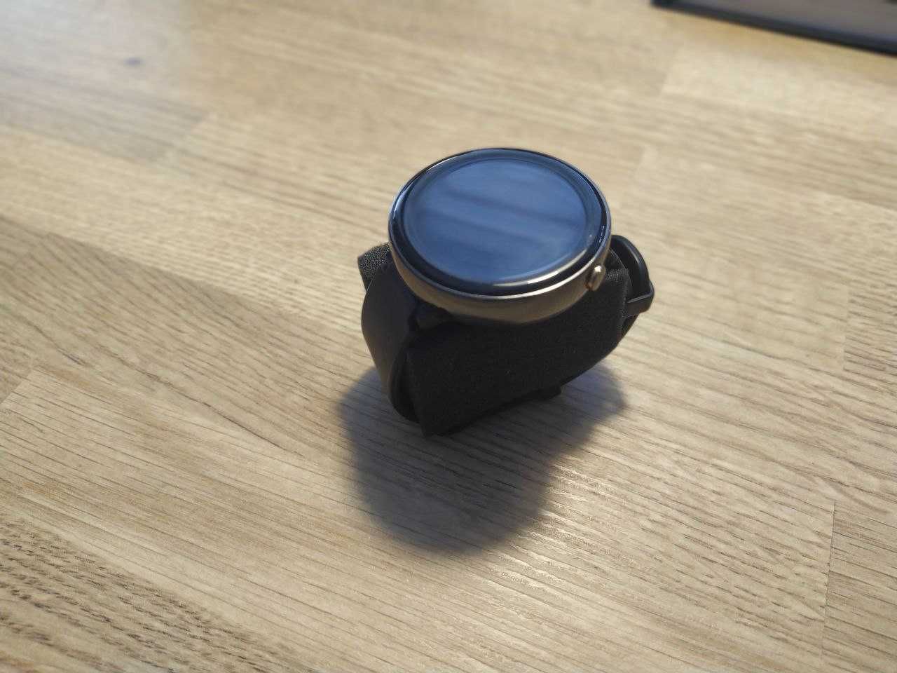 Smartwatch Amazfit Nexo