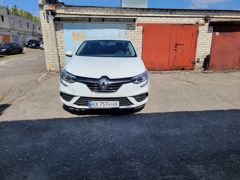 Renault Megane после ДТП