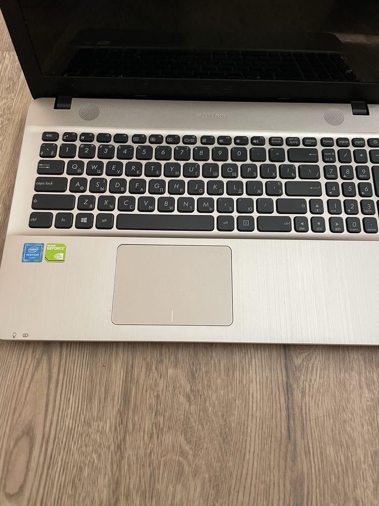 Продам ноут бук Asus