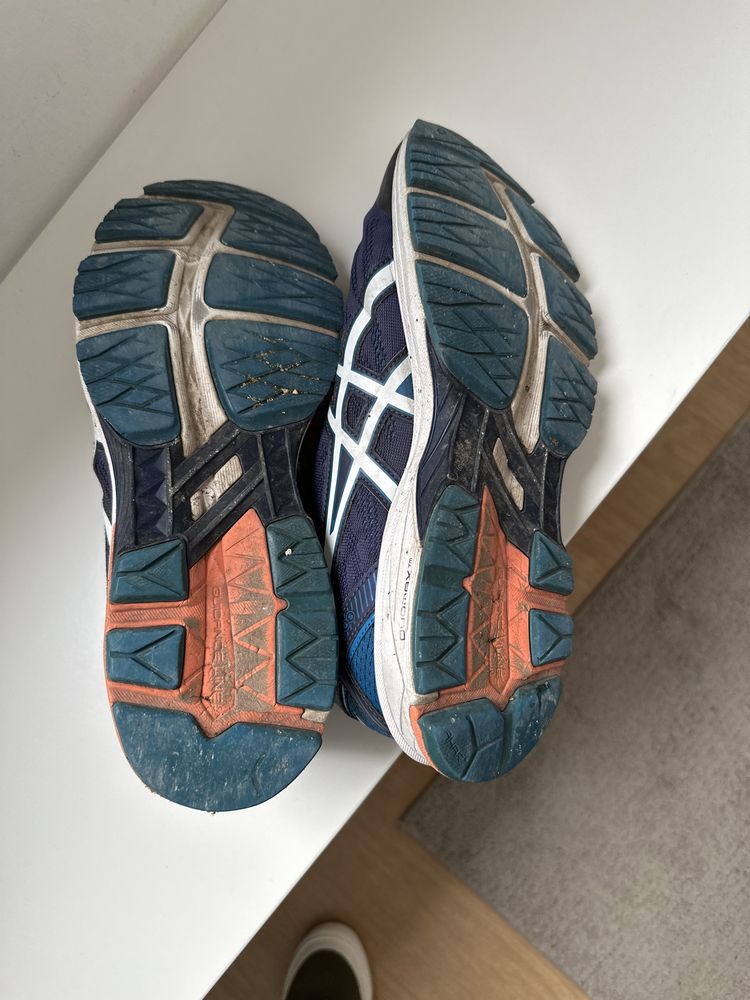 Asics gt 2000 tamanho 44