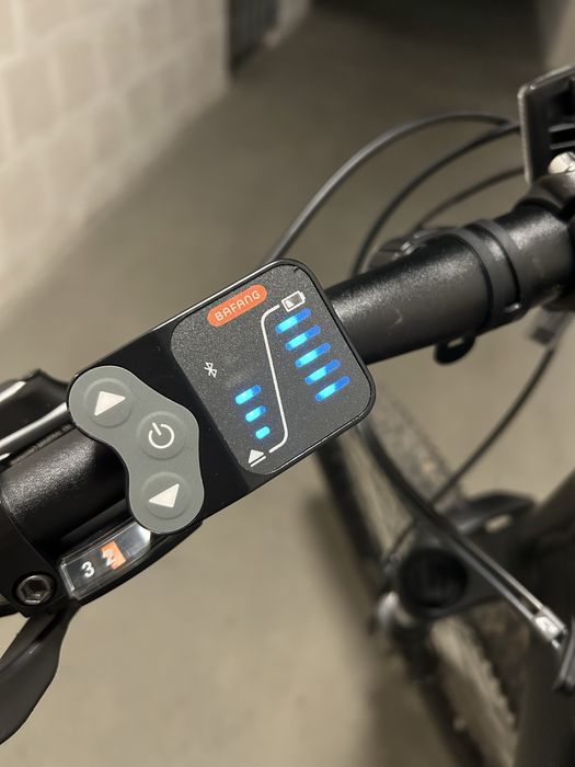 Rower elektryczny Kross Lea Boost 1.0 niski przebieg, zadbany.