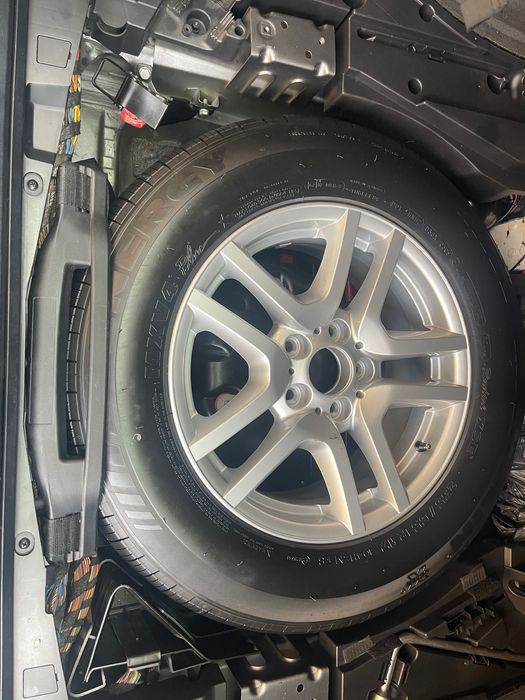 Продам BMW X5 E53 2005