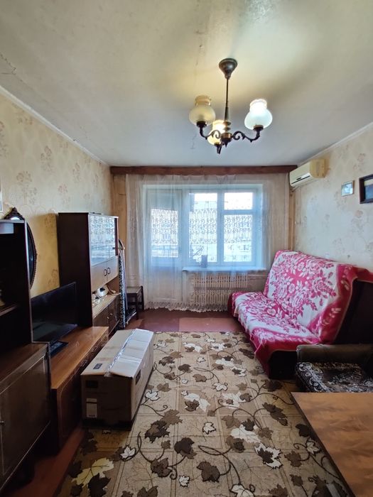 Аренда 1к.Кв. ж/м Красный камень 10