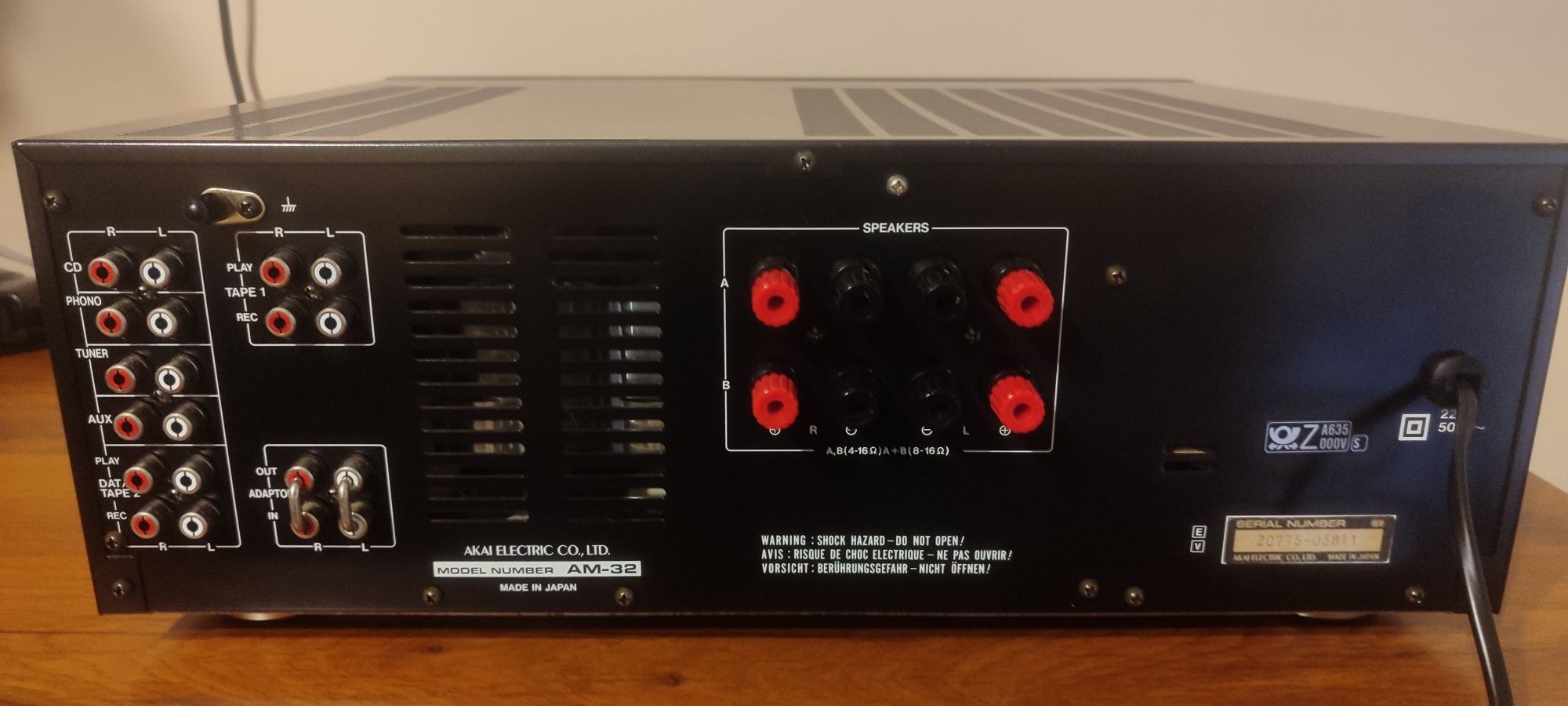 Wzmacniacz AKAI AM-32