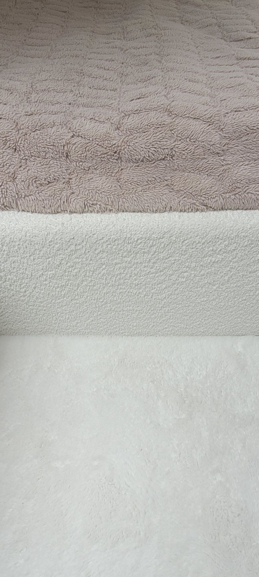 Łóżko 160×200 kremowe boucle z materacem